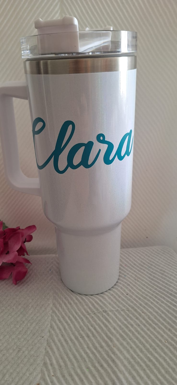Tumbler personnalisé blanc avec prénom bleu canard